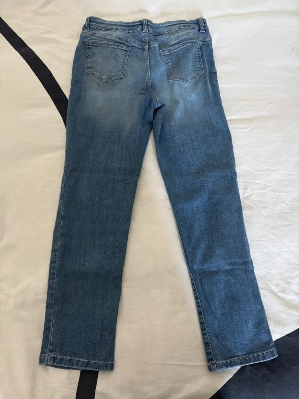 Like New Thereabouts Girls Straight Leg Jeans Sz 14